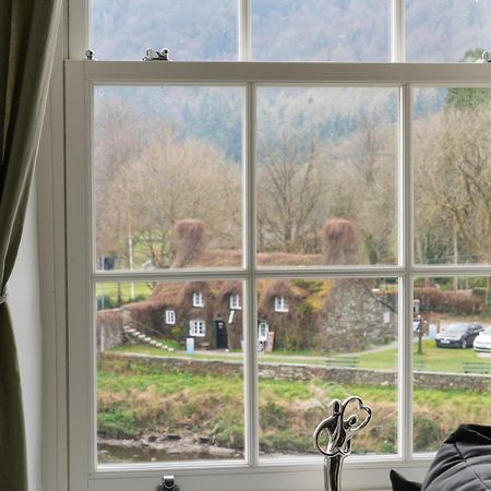 Glan Conwy House One And Two Bedroom Apartments Llanrwst Exterior photo